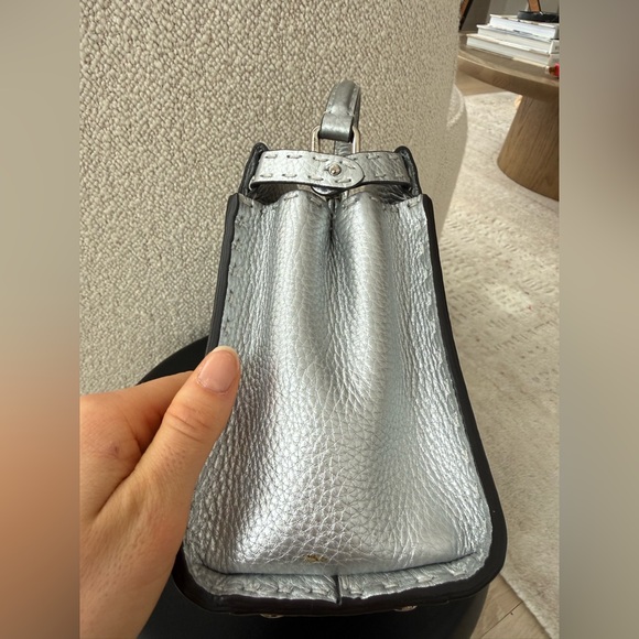 Fendi Peekaboo Mini – Cuoio Romano Lux “Argento Palladio” (metallic silver) - Picture 7 of 13
